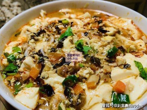 小帅捞腌菜碰胡苹果版下载:分享4种豆腐：内脂豆腐、血豆腐、北豆腐、日本豆腐的家常做法